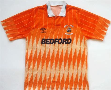 Lynne Montgomery Gossip: Luton Town Retro Football Shirts