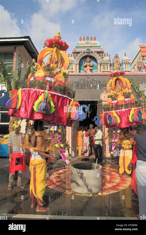 Malaysia, Penang, Thaipusam, hindu festival, kavadi bearers, people ...