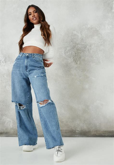 Blue Knee Rip Baggy Boyfriend Jeans | Missguided