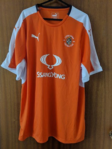 Luton Town Home football shirt 2016 - 2018. Sponsored by SsangYong