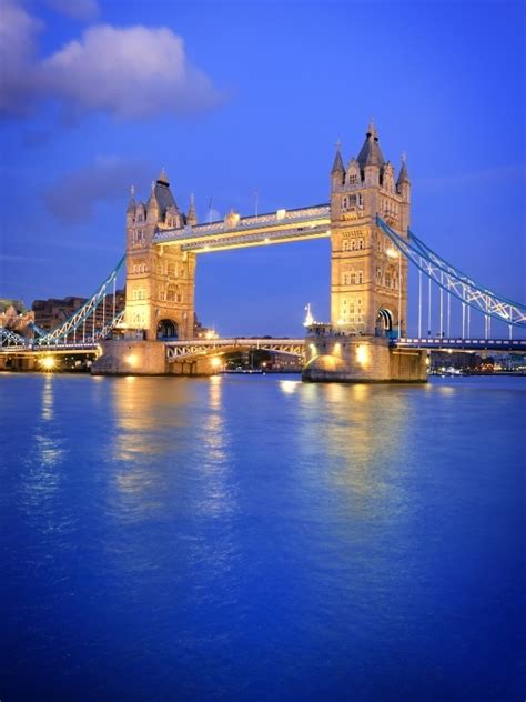 27 Fascinating Facts About Tower Bridge, London (2022 Guide)