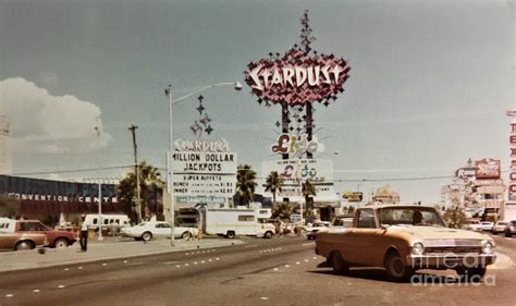 Old Las Vegas Strip Stardust Hotel Casino Classic Cars Scene Las Vegas ...