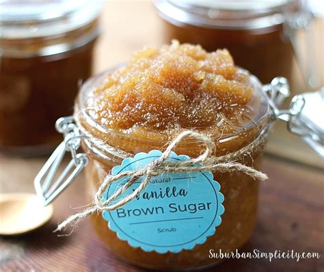 Simple Vanilla Brown Sugar Scrub | DIY Beauty Product