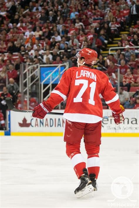 #71 Dylan Larkin 2015-10-09 - First Game in NHL | Red wings hockey, Detroit red wings, Detroit ...