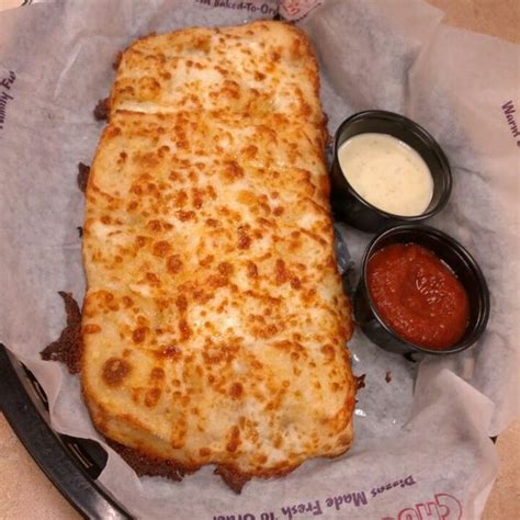 Cheesy Breadsticks Chuck E Cheese