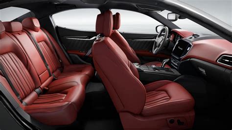 Maserati Ghibli Red Interior