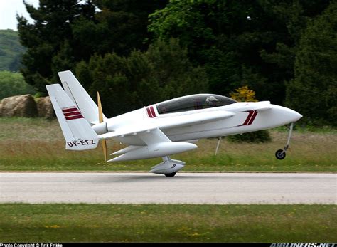 Rutan 61 Long-EZ - Untitled | Aviation Photo #0709051 | Airliners.net