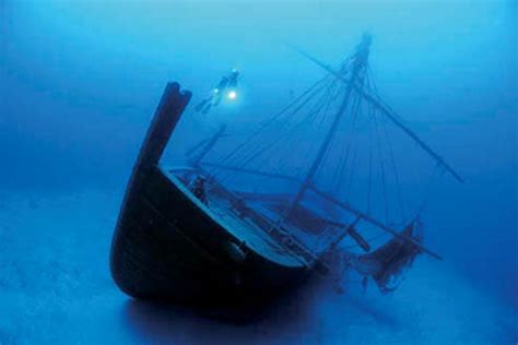 Uluburun, One of the Oldest and Wealthiest Shipwrecks Ever Discovered ...