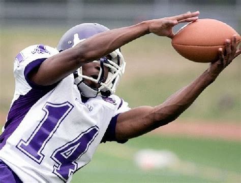 Syracuse University-bound football players on stage in Empire Challenge ...