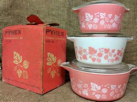 FULL SET Vintage Pyrex Pink Gooseberry Round Casserole Set