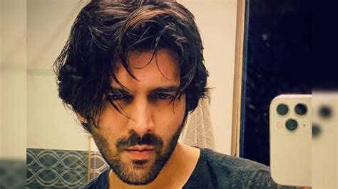 Kartik Aaryan Wants to Patent His New Hairstyle - News18