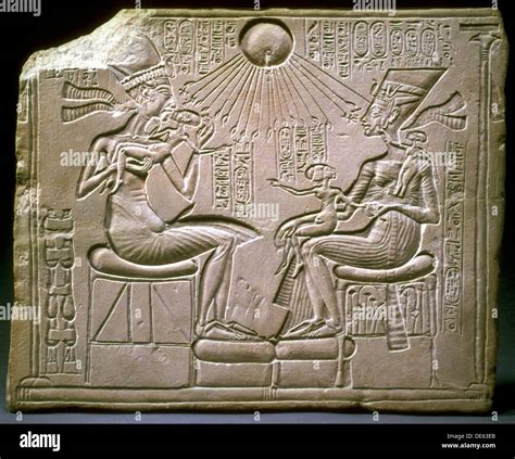 The royal family: Akhenaten, Nefertiti and their children, ca 1350 Stock Photo: 60370755 - Alamy