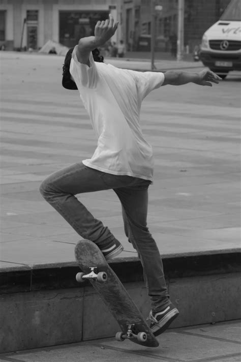 Free Images : man, black and white, people, skateboard, jump, pet, extreme sport, sports ...