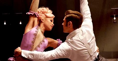 Zendaya Described Her Greatest Showman Kiss As “Dangerous,” But Zac ...