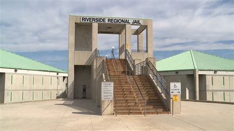 Superintendent resigns from beleaguered Riverside Regional Jail