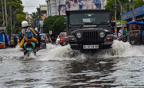 Downpour In Parts Of Kerala, 6 Districts Put Under Orange Alert