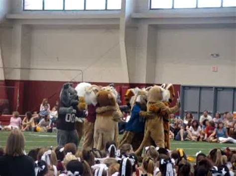 PHS Prattville High School Mascot @ UCA Cheer Camp - YouTube