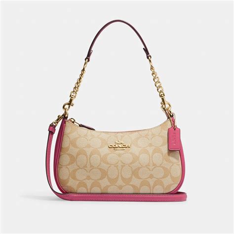 Coach Outlet Teri Shoulder Bag in Pink | Lyst