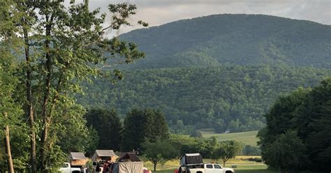 Camp at Devil’s Backbone Basecamp , Roseland, Virginia