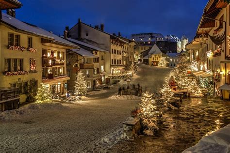 25+ Best Free Downloads Ultimate Places to celebrate Christmas in ...