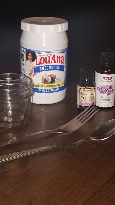 My crafty mom life: 3 Step Super Easy DIY Coconut Oil Lotion