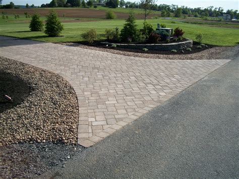 The Blog of Weavers Landscape Company: Paver Driveway Entrance