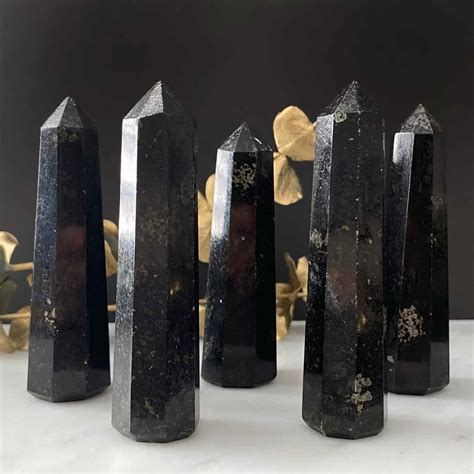 What Is Black Jasper Good For? + 4 Ways To Use This Protective Stone ...