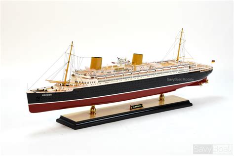 SS Bremen ocean liner - Handcrafted Wooden ship model | SavyBoat