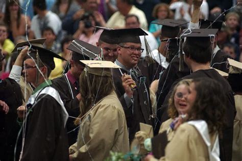 Highland High School Holds Commencement – NEMOnews Media Group