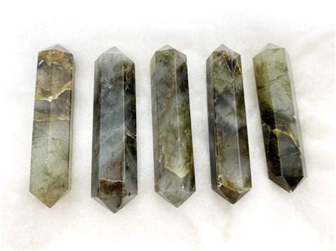 All You Need to Know About Double Terminated Crystal – Soothing Crystals