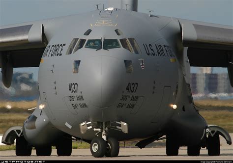 UAWire - Three military cargo planes from U.S., Canada and UK land in Ukraine