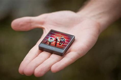 The Holographic Smartphone Display Is Real, and It's Awesome | Future ...