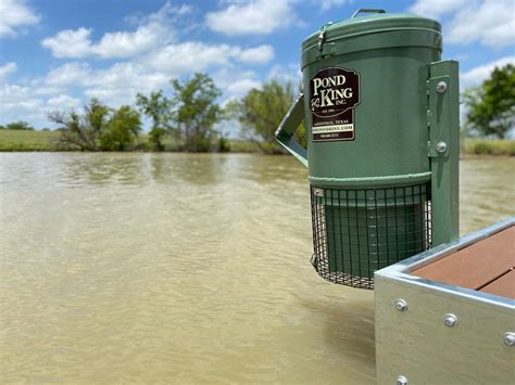 The Best Fish Feeders for Ponds and Lakes made by Pond King