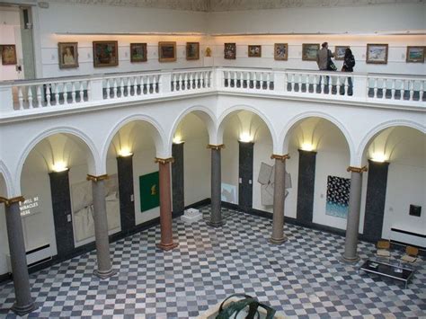 Aberdeen Art Gallery (Aberdeen) - Visitor Information & Reviews