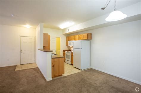 Apartments for Rent in Elbing KS with Gym/Fitness Center - 18 Rentals | Apartments.com