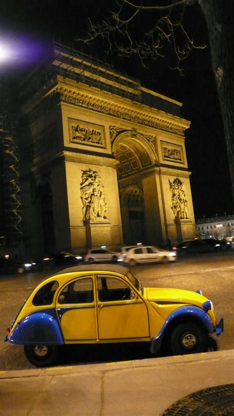 2CV Paris Tour : Visit Paris by 2CV! The Arc de Triomphe by 2CV | 2CVParisTour.com