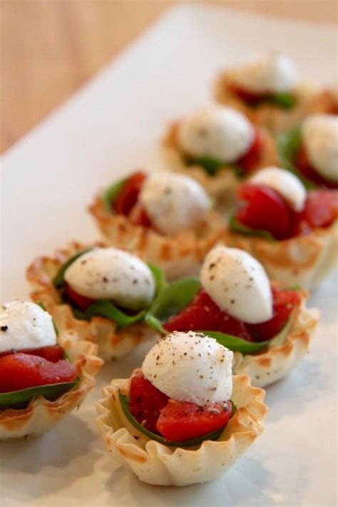 1001+ Butter Puff Pastry Hors d'oeuvres Recipes for Parisian Style Parties