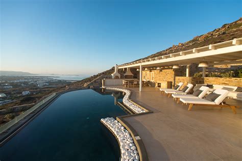 Luxury Villas with Pool | Naxos Rock Villas