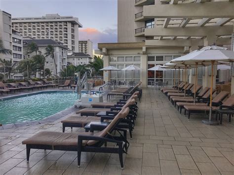 Review of the Hyatt Regency Waikiki Resort - The Points Guy