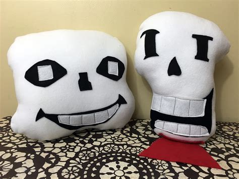 Sans and Papyrus Fan Made 'Undertale' Plushies! | D-Rezzed Pop Culture News