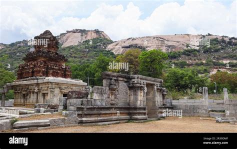 View of Sri Rajeshwari Temple and Chandragiri Fort In the Background ...