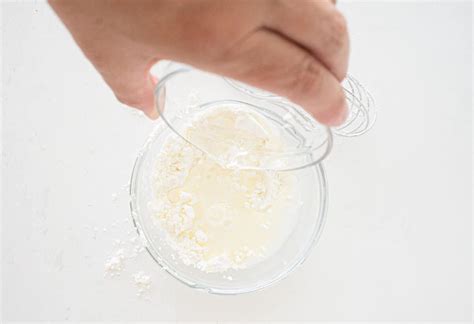 How to Make a Cornstarch Slurry - The Kitchen Magpie