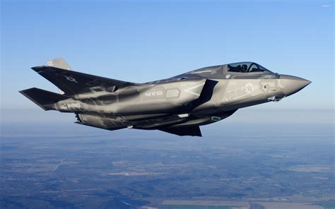 Lockheed Martin F-35 Lightning II view from a side wallpaper - Aircraft wallpapers - #51202