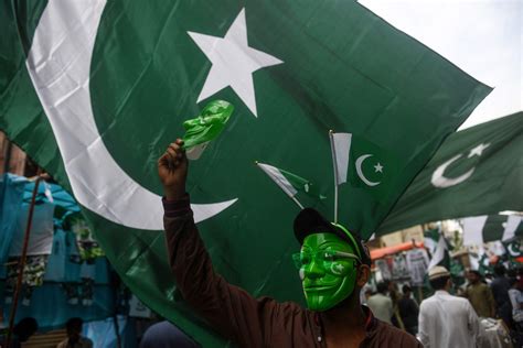 Pakistan celebrates 74th Independence Day amid coronavirus outbreak ...