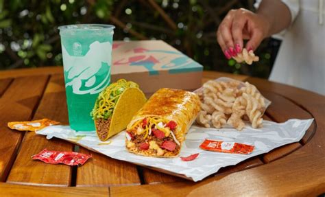 TACO BELL'S NEW GRILLED CHEESE BURRITO - GPO Guam