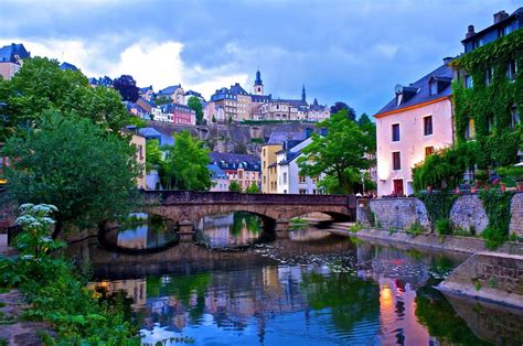 Luxembourg City Old Town, Luxemburg | Places to travel