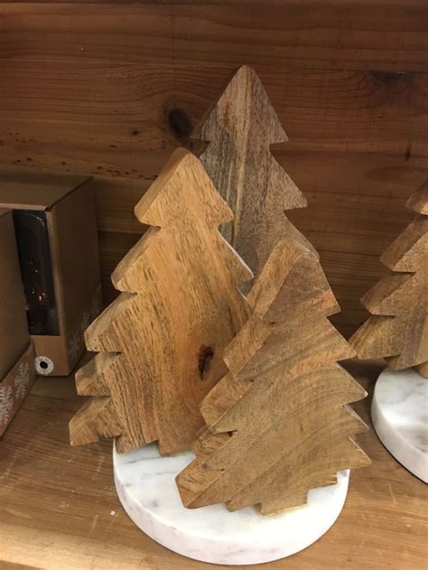 Pin by Kali Shugart on Holidays! | Scroll saw, Christmas wood crafts ...