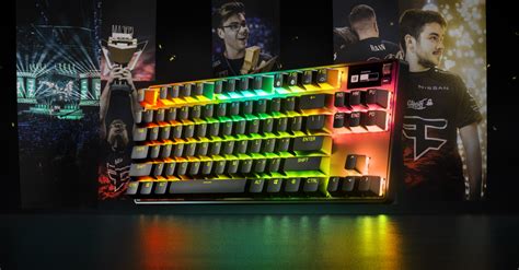 Apex Pro TKL | Tenkeyless mechanical gaming keyboard | SteelSeries