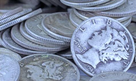 How to Safely Clean Your Silver Coins: Best 5 Home Practices | Focus on the User