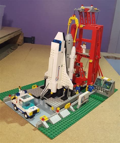 Finally found all the pieces! Shuttle Launch Pad #6339 from 1995 : r/lego